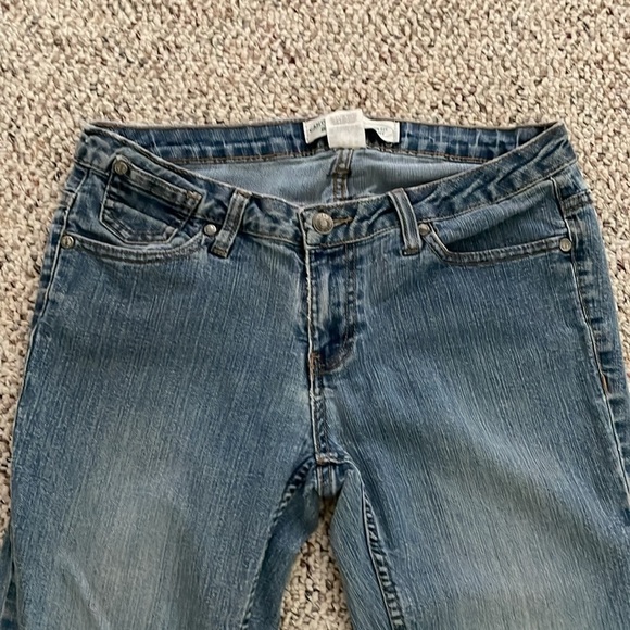 Canyon River Blues Denim Flare Jeans. Size 6 - Picture 2 of 11